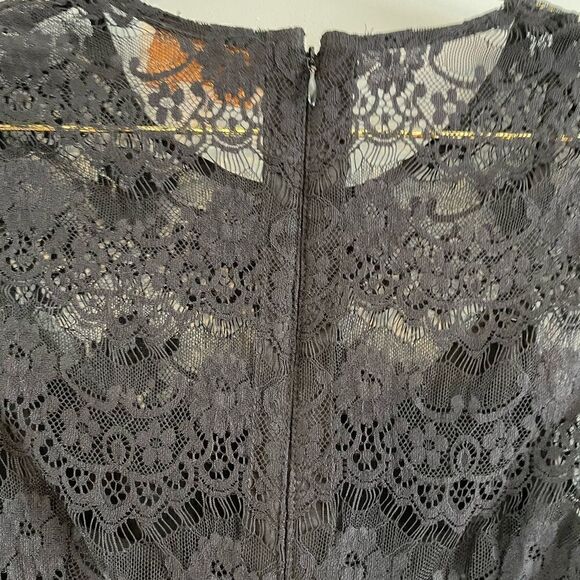Keepsake the Label Lace Overlay Cap Sleeve Mini Dress || SZ S || Black - Picture 7 of 15